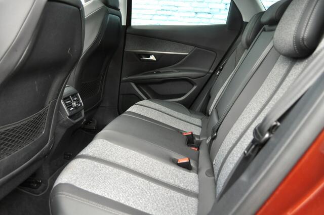 Peugeot 3008 1.2 Premièr Schd elek klep key-less dodehoeks