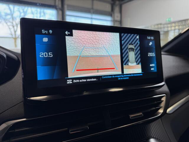 Peugeot 3008 130PK ALLURE LEER I-COCKPIT LED CARPLAY EUROPA.NAVI ELEK.KLEP CAMERA ADAP.CRUISE ZWARTE HEMEL. 2024 ALLURE 2024