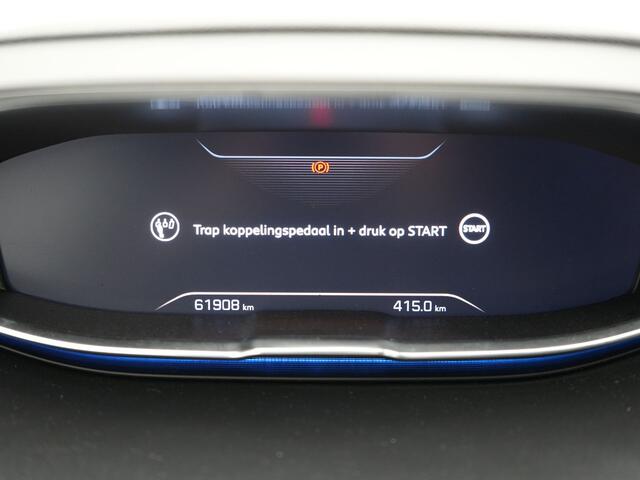 Peugeot 3008 1.2 PureTech GT Line Sportiefste uitvoering !