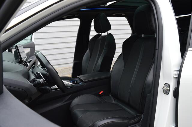 Peugeot 3008 1.2 PureTech GT O.a: Pano, LED, Camera, Carplay, ACC, Clima, Navi, Etc. All-in prijs!
