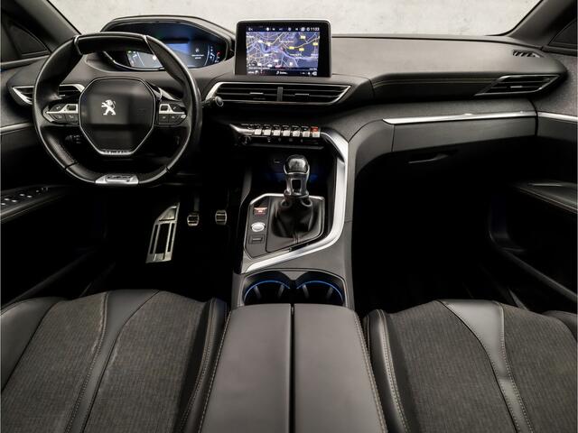 Peugeot 3008 1.2 PureTech GT Line (APPLE CARPLAY, GROOT NAVI, 360 CAMERA, LEDER, KEYLESS, SPORTSTOELEN, LED KOPLAMPEN, GETINT GLAS, ZWART HEMEL, NIEUWSTAAT)