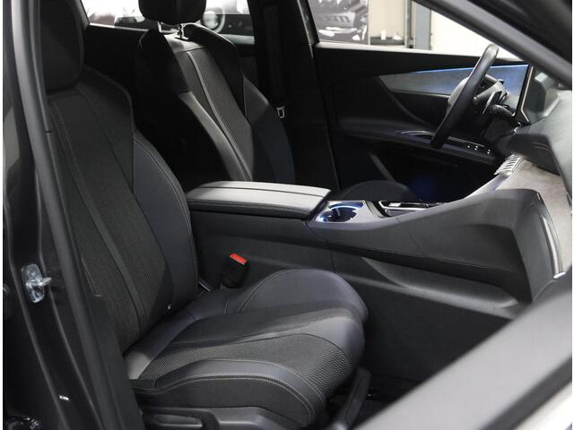 Peugeot 3008 1.2 130PK GT | 1ste eigenaar | AUTOMAAT | AppleCarPlay/AndroidAuto | Adaptive Cruise Control | Stoelverwarming | Camera | Sfeerverlichting | Virt.Cockpit | Keyless | Isofix | Privacy Glass | Parkeersensoren |