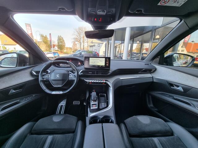 Peugeot 3008 1.2 GT Pack | Alcantara | Ad.cruise | Massagestoelen | Super uitvoering!