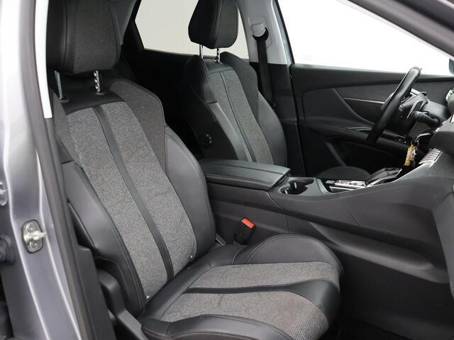 Peugeot 3008 1.2 PT 130 PK AUT. + TREKHAAK | 18 INCH | CAMERA | APPLE CARPLAY