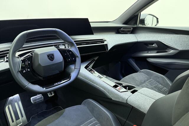 Peugeot 3008 e-3008 GT Avantage 210 73 kWh Panoramic Navigation | WLTP range 525km | elektrische achterklep | stoel en stuurverwarming