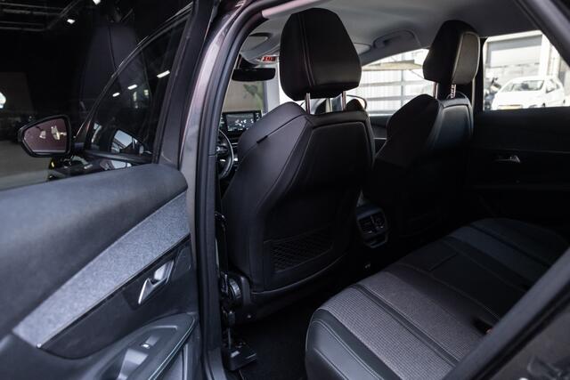 Peugeot 3008 3008 Hybrid 225 Allure | 360 Cam | Carplay | Keyless | Half Leer