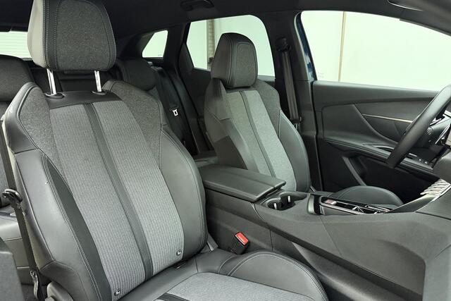 Peugeot 3008 1.6 plug-in Hybrid 180 Allure Automaat | Camera | Parkeersensor | Adaptieve cruise control | Bluetooth | Navigatie | Start/stop | Mirror Screen | 1e eigenaar