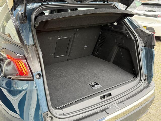 Peugeot 3008 1.6 HYbrid 180 Allure Pack Business | 19 inch | Automaat | Navigatie | Camera | Climate control | Parkeersensoren