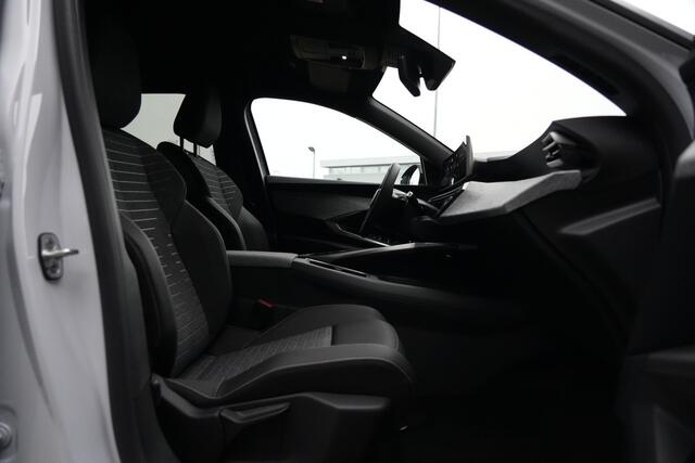 Peugeot 3008 1.2 Hybrid 145 Allure e-DSC6 136pk Navigatie/Stoelverwaring/Camera