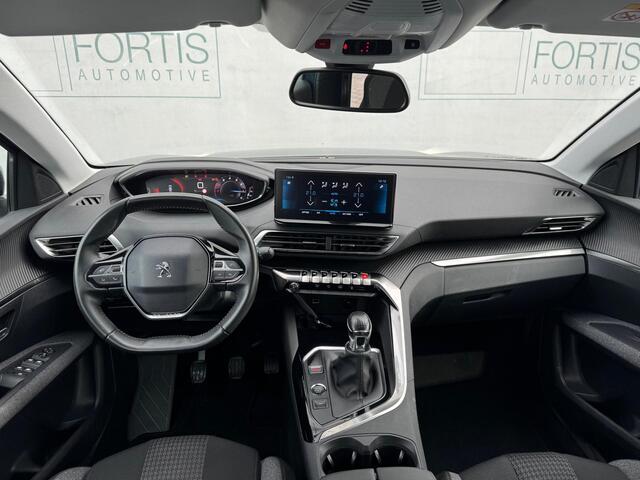Peugeot 3008 1.2 PureTech Blue Lease Active NL AUTO | CAMERA | TREKHAAK | CARPLAY |