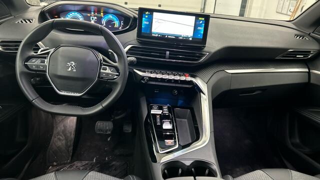 Peugeot 3008 Hybrid | 180 PK | Cruise Control | Navigatie |