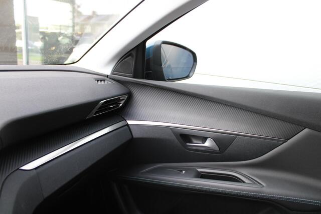 Peugeot 3008 1.2 PureTech 130pk Allure Airco Navi Camera Carplay Zeer mooi