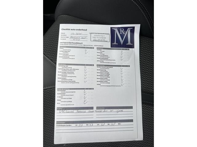 Peugeot 3008 1.6 HYbrid4 300 GT VAN: ¤30.900,- VOOR: ¤27.877,- UW EINDEJAARSVOORDEEL: ¤3.023,- PHEV| PANO| ADAPTIVE CRUISE CONTROL| CAMERA|