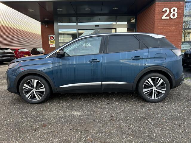 Peugeot 3008 1.6 HYbrid 225 Allure // FULL LED // NAVI + CARPLAY // KEYLESS // DODEHOEKDETECTIE // CAMERA