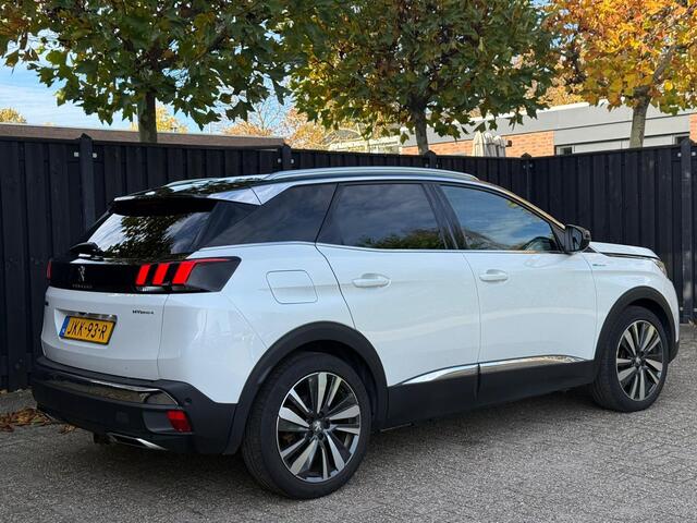 Peugeot 3008 1.6 HYbrid4 300 GT Pack Business