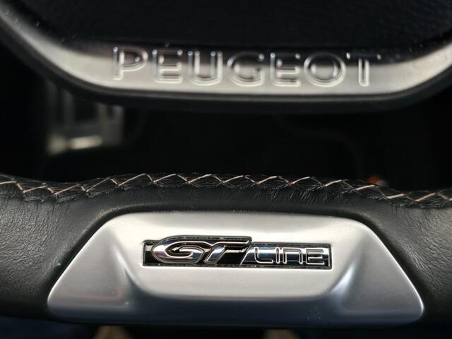Peugeot 3008 1.2 PureTech GT Line Leer, Navi