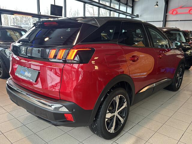 Peugeot 3008 1.2 PureTech Allure | Leer | Weinig Kilometers | Dealer onderhouden | Carplay | Key-less | LED | Camera | Interesse, Proefrit? Bel of app met: 06-24 28 28 42