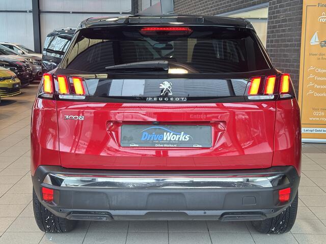Peugeot 3008 1.2 PureTech Allure | Leer | Weinig Kilometers | Dealer onderhouden | Carplay | Key-less | LED | Camera | Interesse, Proefrit? Bel of app met: 06-24 28 28 42