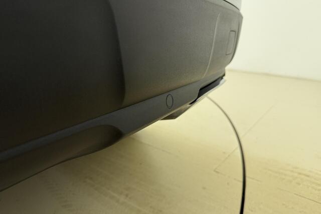 Peugeot 3008 1.2T 130pk GT | Dodehoek detectie | Adaptieve Cruise Control | Full LED | Navigatie | Achteruitrijcamera | Keyless Entry