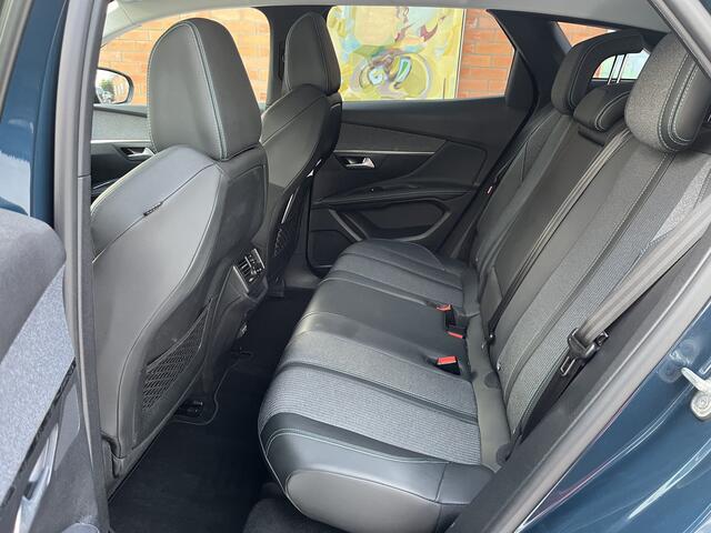 Peugeot 3008 PureTech 130 Allure Pack | Keyless | Camera achter | Carplay/Android Auto |