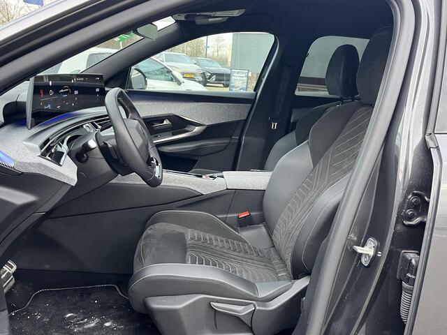 Peugeot 3008 E GT Avantage 210 73 kWh WARMTEPOMP | DODE HOEKCENSOR | DEALER ONDERHOUDEN | BTW VERREKENBAAR | RIJKLAARPRIJS incl. 12mnd BOVAG | 100% ongeval verleden vrij.