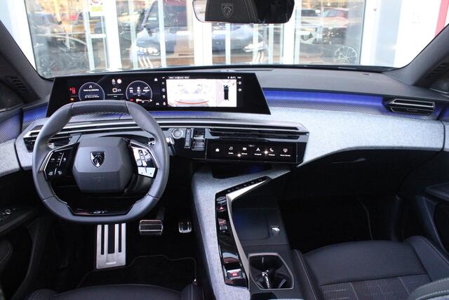 Peugeot 3008 1.2 Hybrid 145PK GT | PANORAMISCH SCHUIF / KANTELDAK | ELEKTRISCH BEDIENBARE ACHTERKLEP | AFNEEMBARE TREKHAAK | NAVIGATIE | FOCAL PREMIUM AUDIO SYSTEEM | DRAADLOZE APPLE CARPLAY/ANDROID AUTO | DRAADLOOS LADEN | SFEER VERLICHTING | ACHTERUITRIJ CAMERA | P