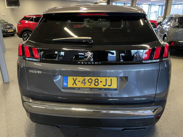 Peugeot 3008 1.2 PureTech Allure 130 pk EAT8 automaat Navigatie-Achteruitrijcamera-Keyless Entry-Climate control