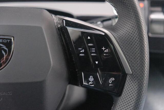 Peugeot 3008 1.2 Hybrid 145pk e-DCS6 GT | Navi | App Connect | Adaptive Cruise | Camera | Panoramadak | FOCAL® Audio | Elektrische Achterklep | Winter Pakket