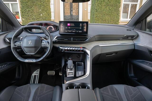 Peugeot 3008 1.6 PureTech GT ADAPTIVE | CAMERA | KEYLESS | CARPLAY | 1E EIGN