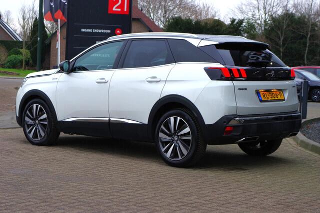 Peugeot 3008 1.2 PureTech 130 PK GT Line, Cruise Control, Navigatie, Carplay