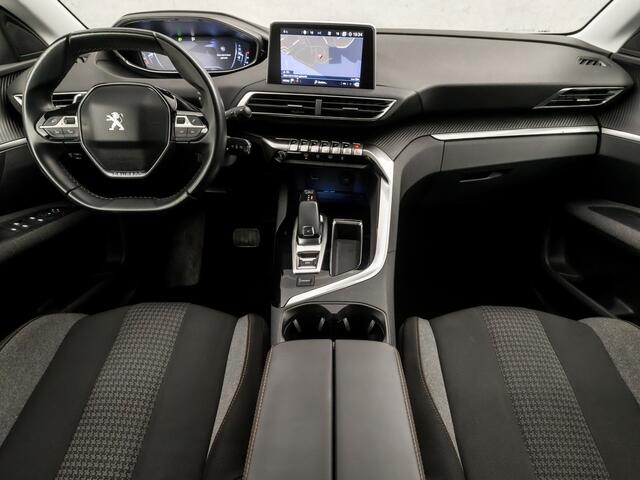 Peugeot 3008 1.2 PureTech Sport 131Pk Automaat (APPLE CARPLAY, GROOT NAVI, 360 CAMERA, SPORTSTOELEN, CRUISE, LANE ASSIST, NIEUWSTAAT)