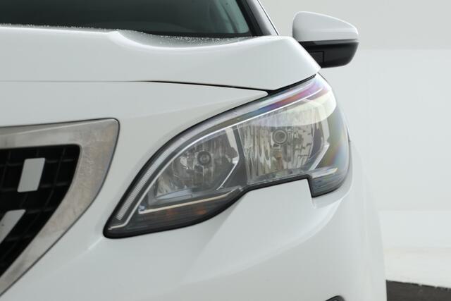 Peugeot 3008 1.5 BlueHDi Blue Lease Premium Automaat, Navigatie, climate,