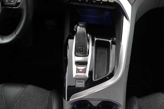 Peugeot 3008 1.2 *130PK*ECC*CRUISE*NAVI*HAAK*CAM*CARPLAY*