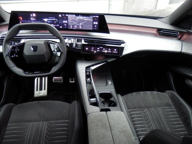 Peugeot 3008 1.2 Hybrid 136 GT