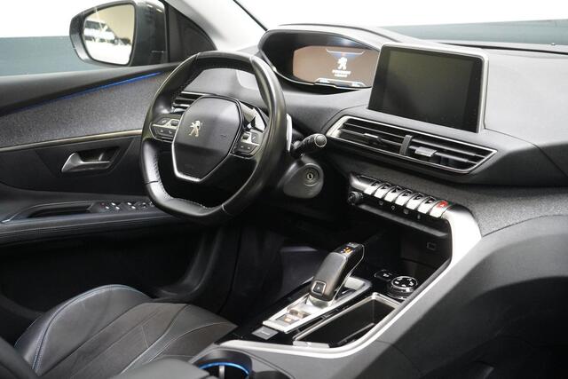 Peugeot 3008 1.2 PureTech Crossway | Panoramadak | Trekhaak | Navigatie | Camera | All-seasonbanden