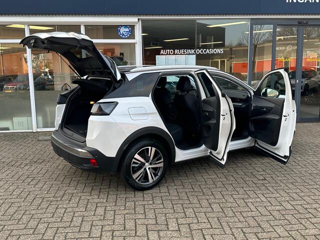 Peugeot 3008 1.6 HYBRID ROAD TRIP PHEV