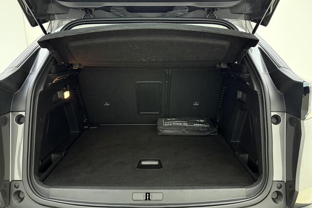 Peugeot 3008 1.2 PureTech Active 130 PK | Trekhaak | Cruise Control | Climate Control | Camera Achter | Navigatie