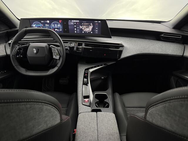 Peugeot 3008 1.2 Hybrid 136 Allure Half leder, Camera, Apple carplay, Cruise control, Keyless start, Rijstrook correctie, Lichtmetalen velgen, 1 jaar garantie