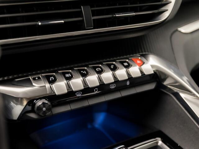 Peugeot 3008 1.6 HYbrid 225 Allure Sport 225Pk Automaat (APPLE CARPLAY, GROOT NAVI, 360 CAMERA, LEDER, STOELVERWARMING, SPORTSTOELEN, GETINT GLAS, KEYLESS, NIEUWSTAAT)