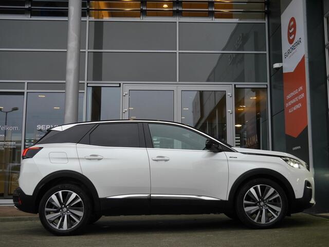 Peugeot 3008 1.2 PureTech GT Line | Achteruitrijcamera | Navigatie | Full led | 19 inch lichtmetalen velgen | Elektrisch te openen kofferbak | Cruise control | Climate control