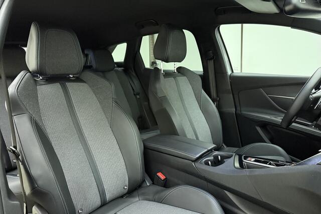 Peugeot 3008 1.6 HYbrid 180 Allure Pack Business | 19 inch | Automaat | Achteruitrijcamera | Apple carplay | Navigatiesysteem | Electronic climate controle