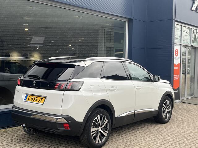 Peugeot 3008 1.2 Turbo 130 PK | GT Zwart Dak | Trekhaak 1450 KG | 1e Eigenaarsauto | Volledig Dealer Onderhouden | Navigatie | Stoelverwarming | Achteruitrijcamera | Elektrische Kofferklep | Dode Hoek Signalering | Climate Control | Cruise Control | Keyless Entry & St