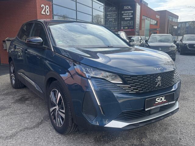 Peugeot 3008 1.6 HYbrid 225 Allure // NAVI // CLIMA // CRUISE // CAMERA // APPLE CARPLAY - ANDROID AUTO //