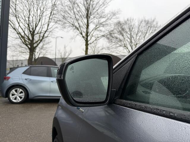 Peugeot 3008 1.6 HYbrid 225 Active Pack Business PHEV| RIJKLAAR!| DODE HOEK SENSOR| ACHTERUITRIJCAMERA| STANDKACHEL| INCL. 12 MND BOVAG GARANTIE|