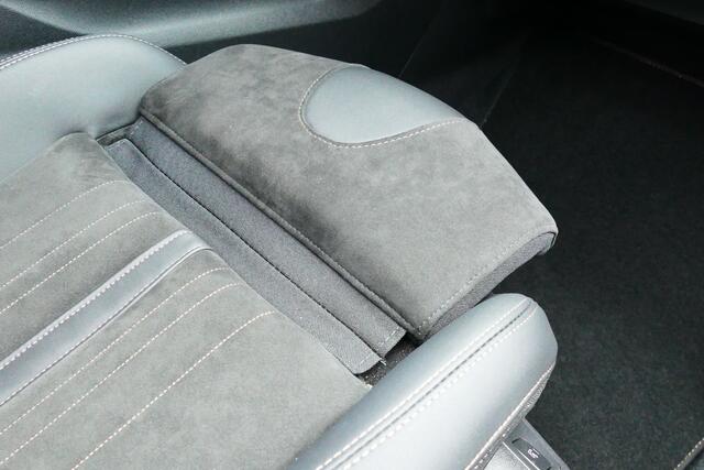 Peugeot 3008 1.2 130pk GT Half Leer, StoelVerw, Camera, Adap Cruise, 19"LMV, Elek Klep,