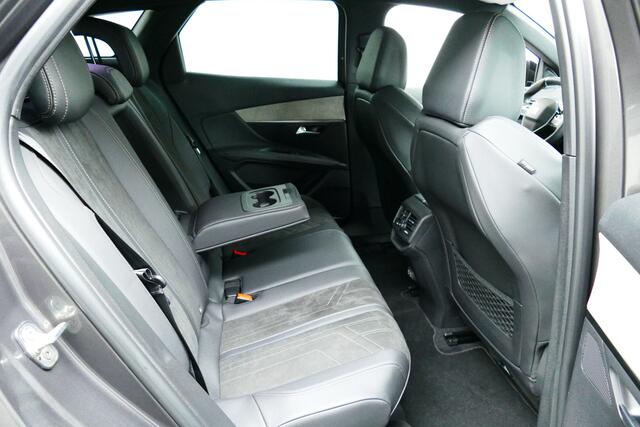 Peugeot 3008 1.2 130pk GT Half Leer, StoelVerw, Camera, Adap Cruise, 19"LMV, Elek Klep,