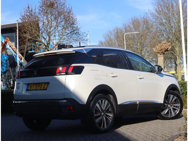 Peugeot 3008 1.2 PureTech Allure / Nieuwe D-riem/ All-season banden/