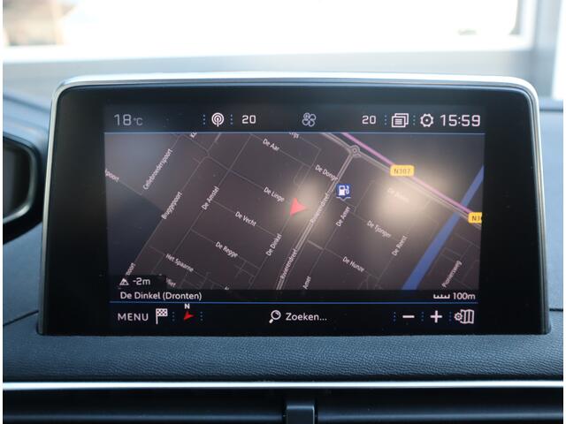 Peugeot 3008 1.2 PureTech Allure / Nieuwe D-riem/ All-season banden/