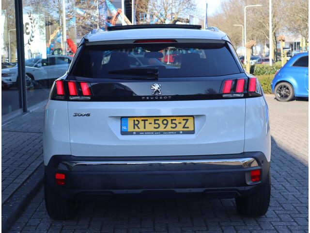 Peugeot 3008 1.2 PureTech Allure / Nieuwe D-riem/ All-season banden/