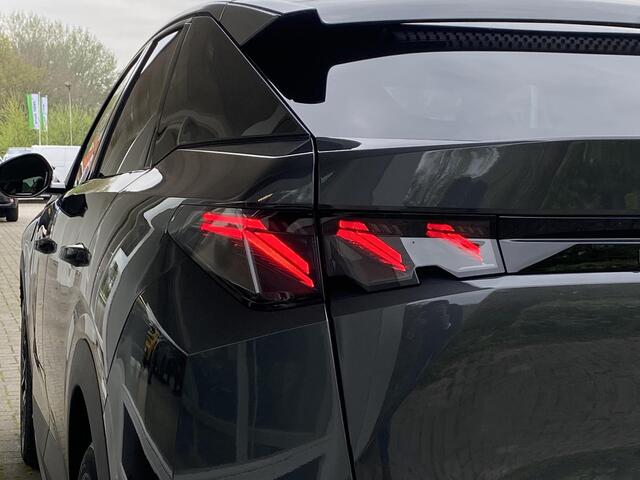 Peugeot 3008 1.2 Hybrid 145 GT | Stoel & Stuur Verwarming | Elektrische Achterklep | Navigatie | Adaptive Cruise Control | Apple Car Play/Android Auto